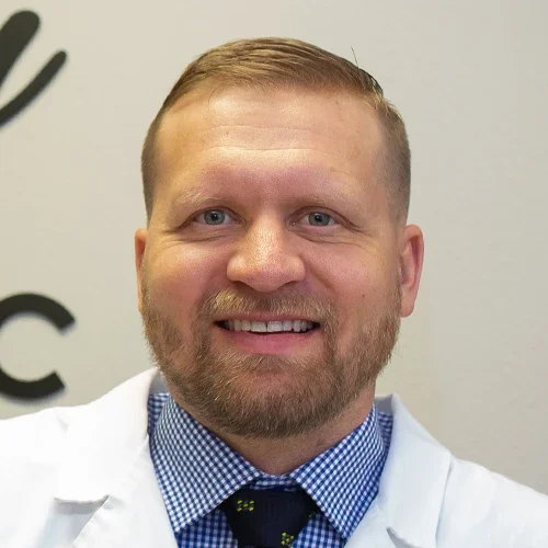 Chiropractor Fargo ND Jared Nichols